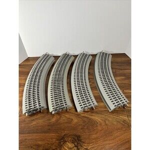 LIONEL 6-12015 O36 Curved FASTRACK Fast Track Full Circle "O" Gauge 8 Sections
